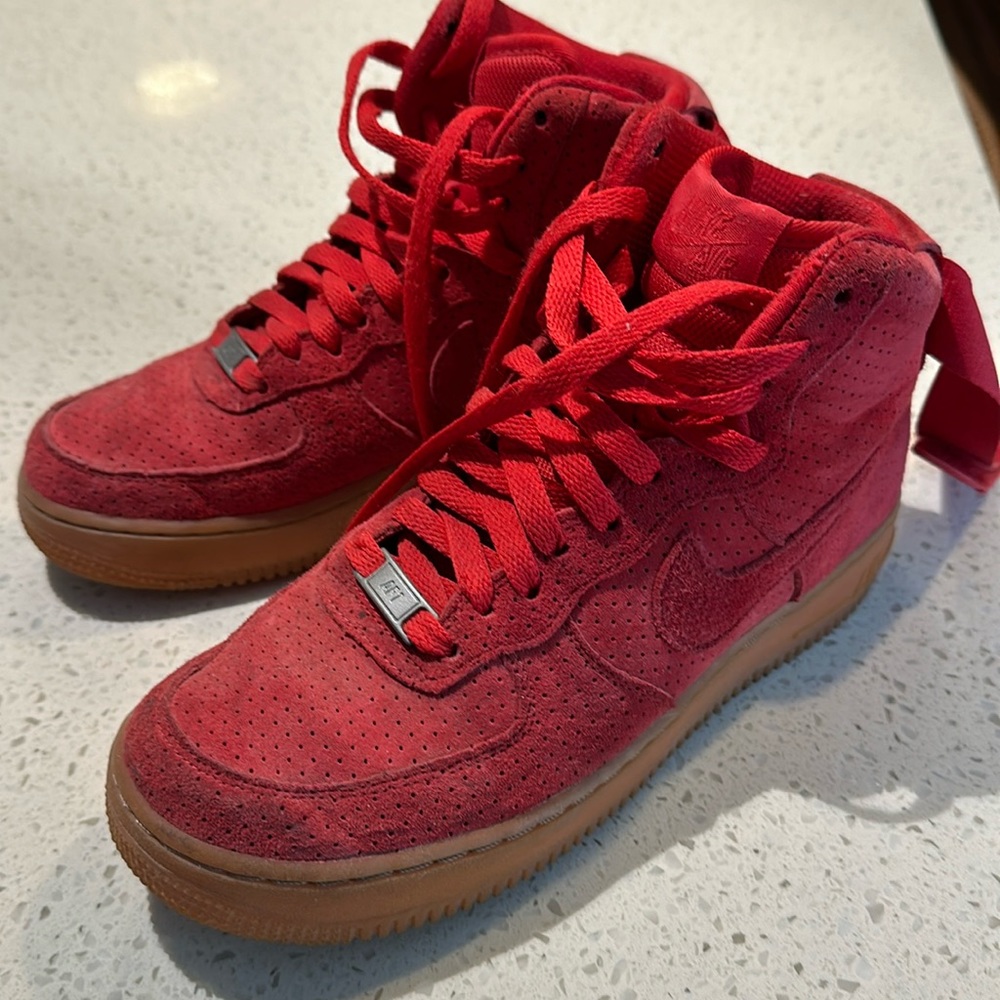 Nike Air Force I High Suede. Size 7.5 Women’s. University Gum Red